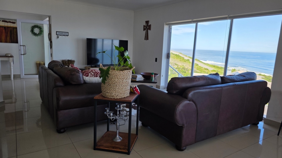 5 Bedroom Property for Sale in Dana Bay Western Cape